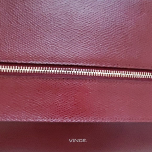 Vince Shoulder Bag - Picture 5 of 8